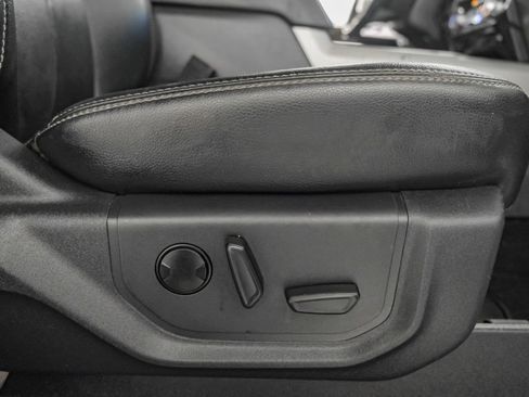 Used 2022 Ford F350 Lariat w/ Lariat Ultimate Package AWD/4WD image 34