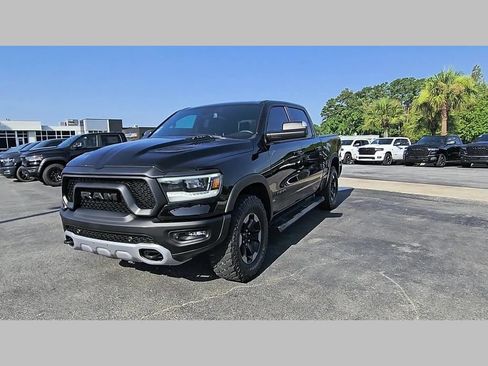 Used 2019 RAM 1500 Rebel w/ Rebel Level 2 Equipment Group AWD/4WD image 40