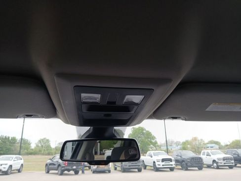 Used 2023 RAM 1500 Classic SLT w/ Electronics Group AWD/4WD image 20