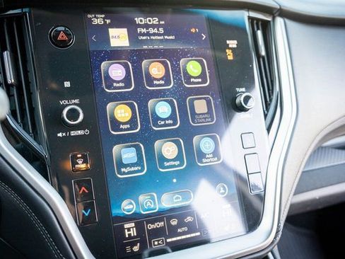 Used 2022 Subaru Outback Premium image 23