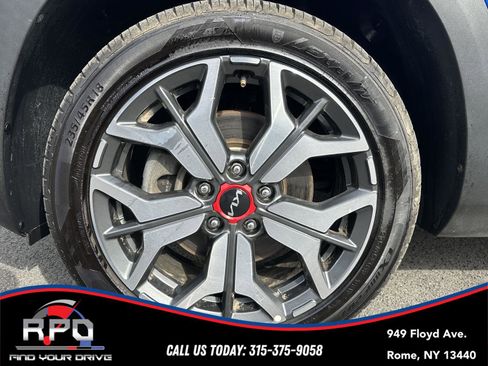 Used 2022 Kia Seltos SX w/ Sunroof Package AWD/4WD image 10