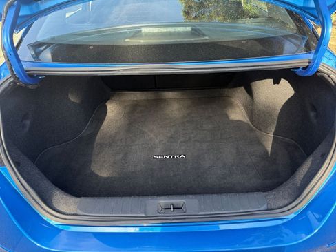 Used 2025 Nissan Sentra SV image 27