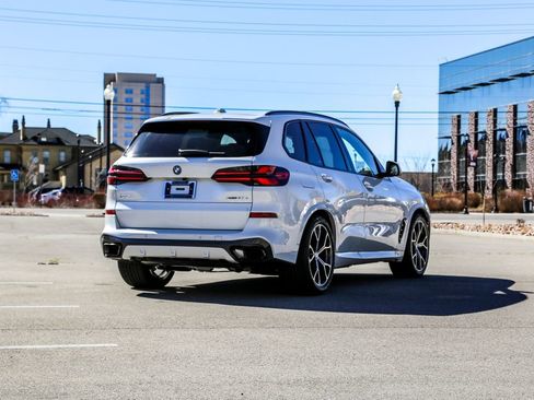 New 2026 BMW X5 xDrive50e w/ Executive Package image 5