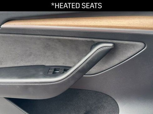 Used 2023 Tesla Model Y Long Range image 9