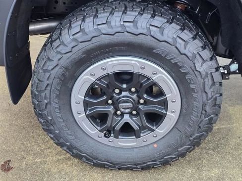 New 2025 Ford Ranger Raptor image 10