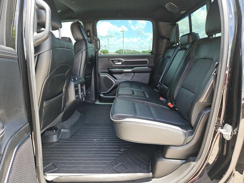 Used 2024 RAM 1500 Laramie AWD/4WD image 14
