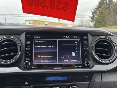 Used 2023 Toyota Tacoma TRD Sport image 22