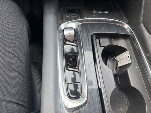 Certified 2023 Buick Enclave Essence image 21