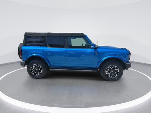 Used 2022 Ford Bronco Outer Banks AWD/4WD image 8