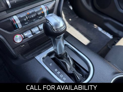 Used 2018 Ford Mustang Coupe w/ Equipment Group 101A RWD image 15