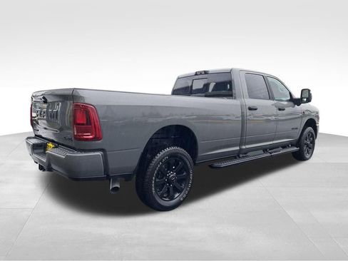 New 2026 RAM 2500 Big Horn AWD/4WD image 6