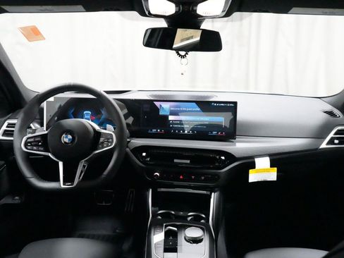 New 2026 BMW 330i xDrive Sedan w/ M Sport Package AWD/4WD image 8