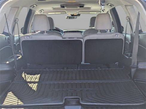 Used 2019 Honda Pilot Touring image 12