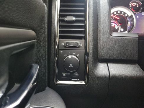 Used 2018 RAM 3500 Laramie w/ Sport Appearance Group image 31