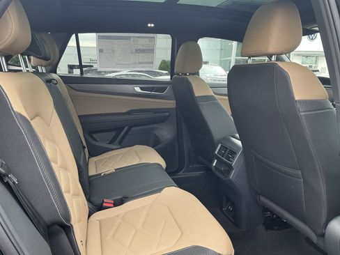New 2026 Volkswagen Atlas Cross Sport SE AWD/4WD image 25