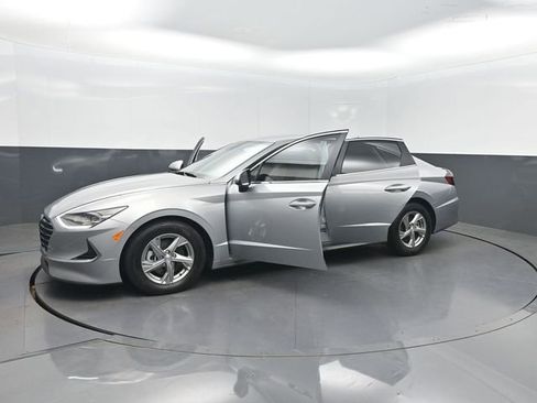 Used 2023 Hyundai Sonata SE FWD image 34