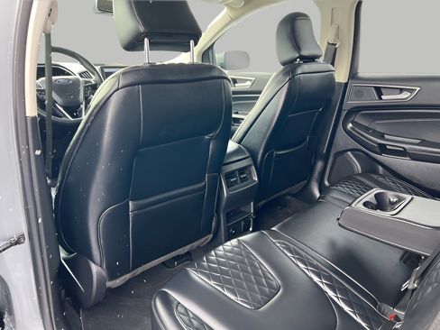 Used 2024 Ford Edge Titanium image 55
