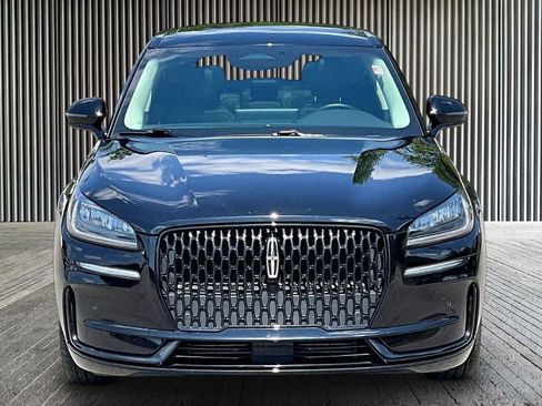 Used 2023 Lincoln Corsair AWD w/ Equipment Group 101A image 4