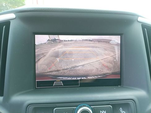 Used 2022 GMC Terrain SLE w/ Driver Convenience Package AWD/4WD image 28