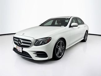 Used 2017 Mercedes-Benz E 300 4MATIC video 2
