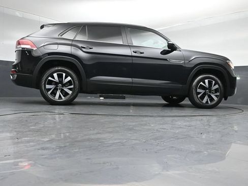 Used 2022 Volkswagen Atlas Cross Sport SE AWD/4WD image 42