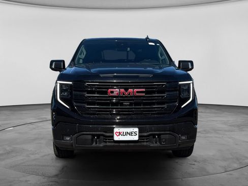 Used 2024 GMC Sierra 1500 Elevation w/ Elevation Premium Package AWD/4WD image 2