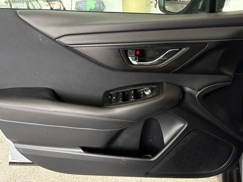 Used 2023 Subaru Outback Premium image 12