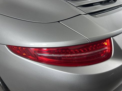 Used 2012 Porsche 911 Carrera image 19