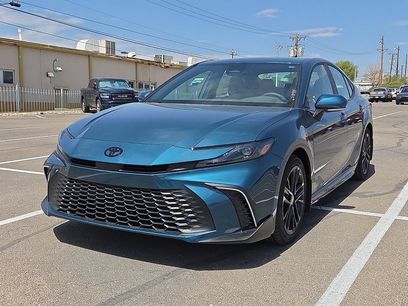 New 2026 Toyota Camry SE w/ Convenience Package