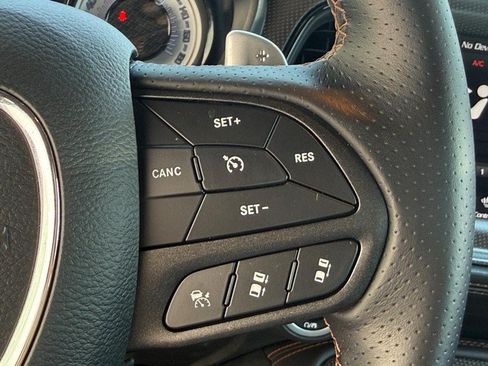 Used 2020 Dodge Challenger R/T Scat Pack RWD image 21