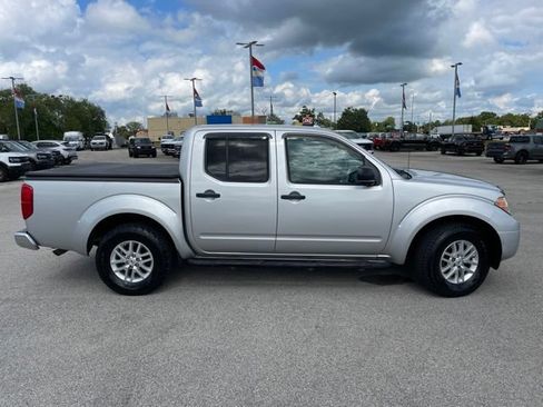 Used 2016 Nissan Frontier SV RWD image 15