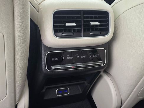 New 2026 Mercedes-Benz GLE 450 4MATIC image 18
