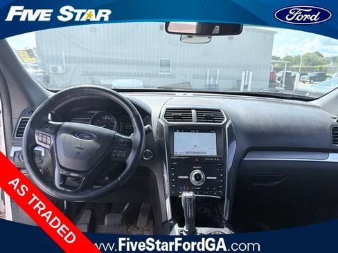 Used 2019 Ford Explorer Sport w/ Equipment Group 401A AWD/4WD image 13