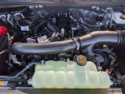 New 2026 Ford Expedition Platinum w/ Stealth Appearance Package image 27