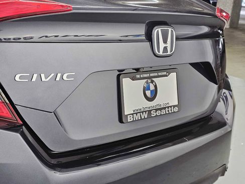 Used 2018 Honda Civic LX image 7