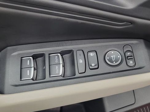 Certified 2024 Honda Accord EX image 20