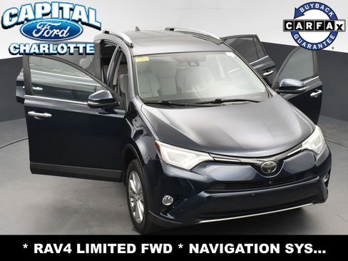 Used 2018 Toyota RAV4 Limited image 32