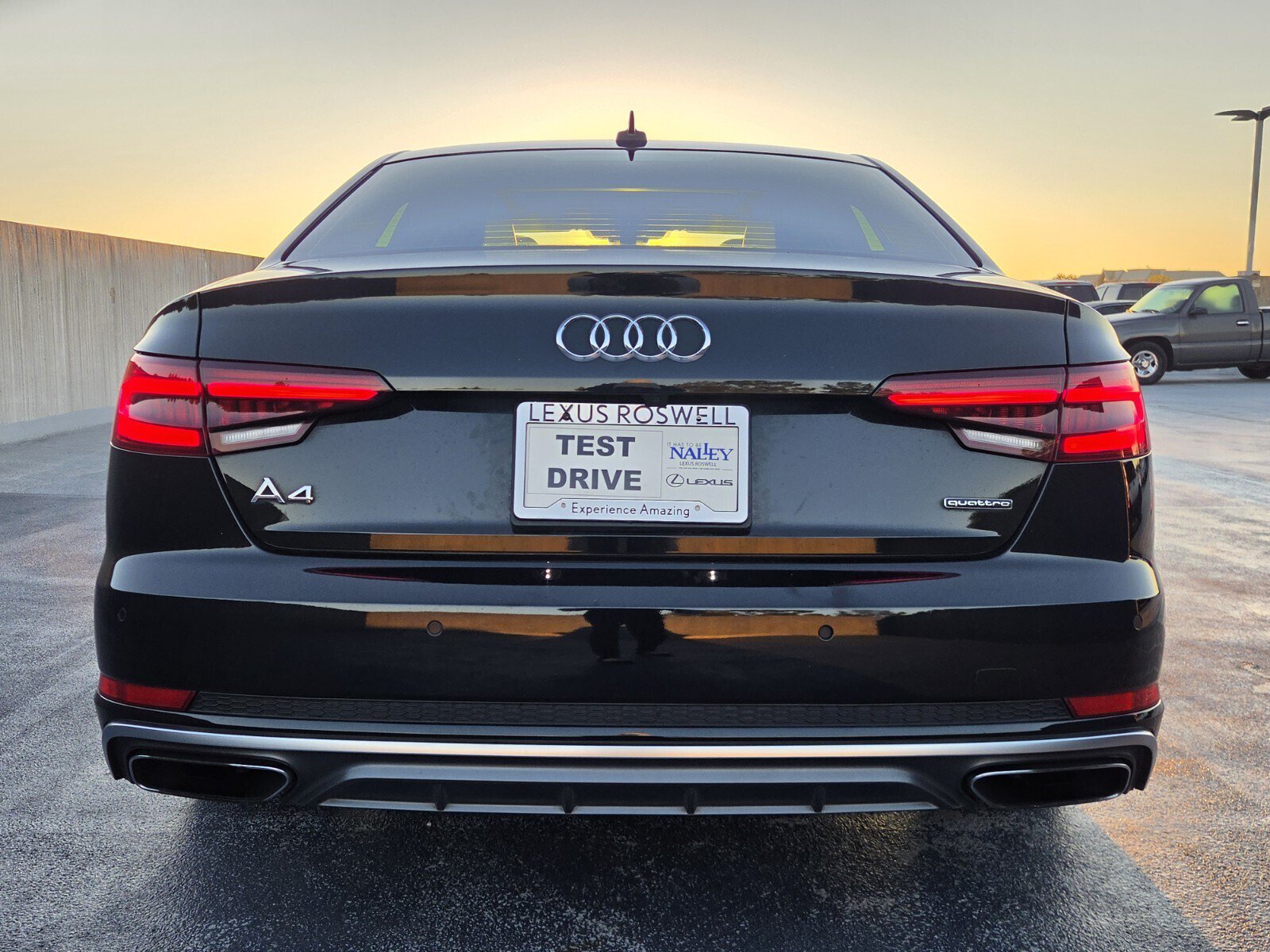 Used 2019 Audi A4 2.0T Premium Plus w/ Premium Plus Package AWD/4WD image 4