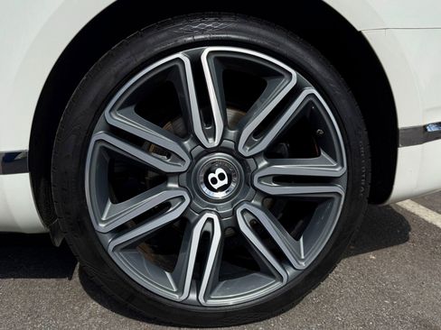 Used 2017 Bentley Continental GT image 52