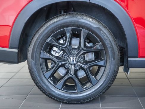 Used 2025 Honda HR-V Sport image 16