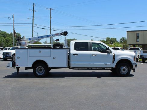 Used 2024 Ford F350 XL w/ XL Chrome Package AWD/4WD image 8