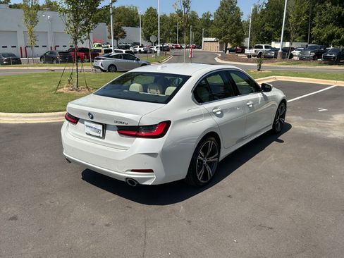 Used 2024 BMW 330e w/ Premium Package RWD image 10