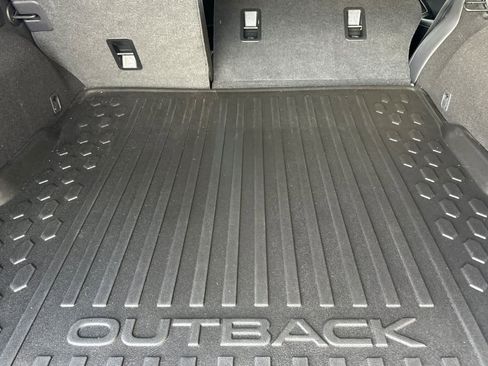 Certified 2023 Subaru Outback Touring XT AWD/4WD image 14