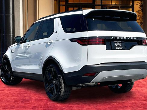 New 2026 Land Rover Discovery S AWD/4WD image 3
