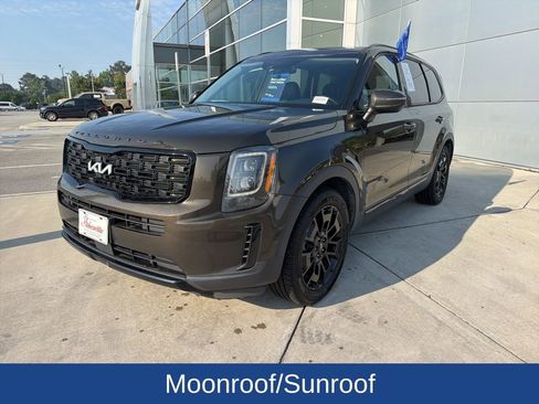 Used 2022 Kia Telluride EX w/ EX Premium Package AWD/4WD image 4