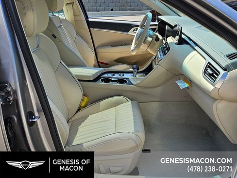 New 2026 Genesis G70 2.5T Prestige image 18