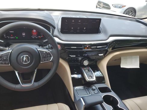 Certified 2024 Acura MDX FWD image 23