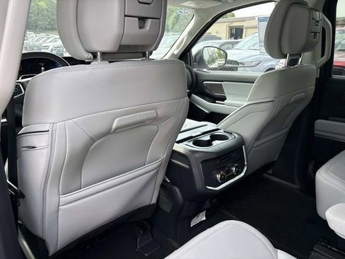 New 2026 Ford Expedition Max Platinum AWD/4WD image 18