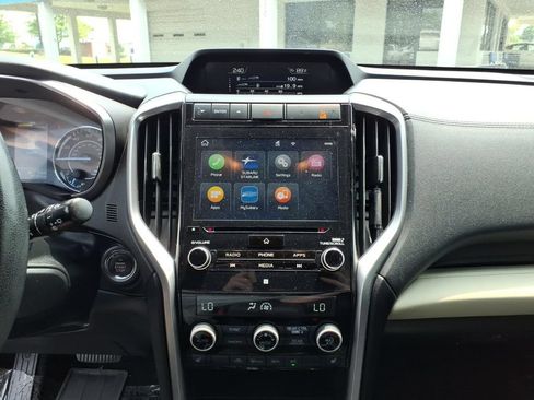 Used 2019 Subaru Ascent Limited AWD/4WD image 11
