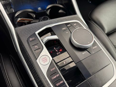 Used 2025 BMW 330i Sedan image 19